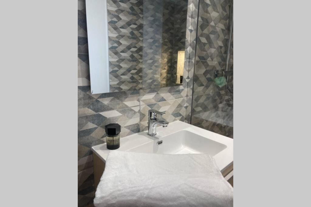 Le Clos Des Feugrais Saint-Aubin-lès-Elbeuf Dış mekan fotoğraf